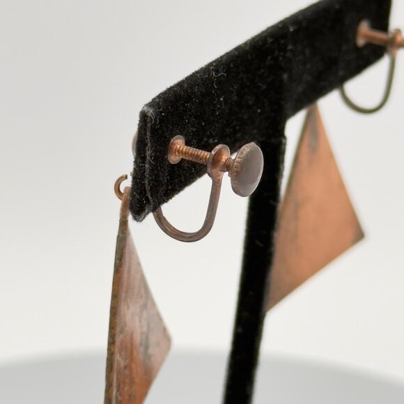 Vintage Artistic Copper Orange Enamel Triangle Screw Back Earrings - Picture 5 of 9